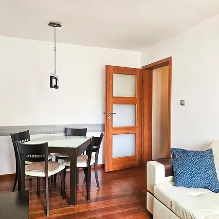 Visit Baltic - Matejki Vi Apartman